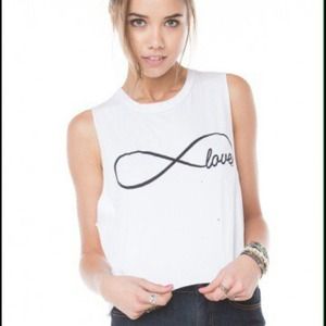 🌞 TRADED 🌞 Brandy Melville Infinity Love Tank