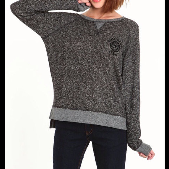 ⚡️SOLD OUT⚡️Black Sweater - Picture 2 of 3