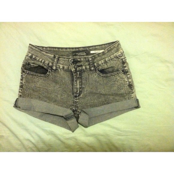 Lovesick Shorts