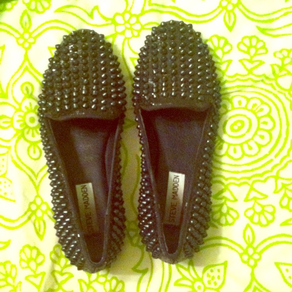 Steve Madden. Black spike loafers