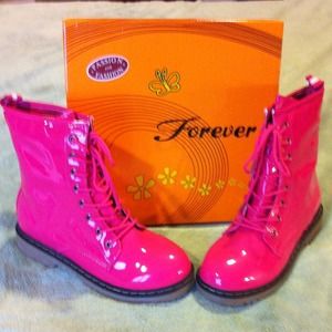 ☔️ 👸 REDUCED 💖Fashion Pink Lace Up Rain Boots ❄️
