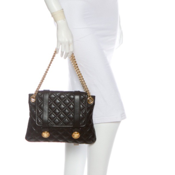Marc Jacobs Handbags - Marc Jacobs Quilted Mary Handbag