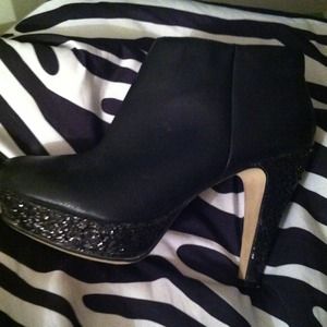 black leather, glittered heel