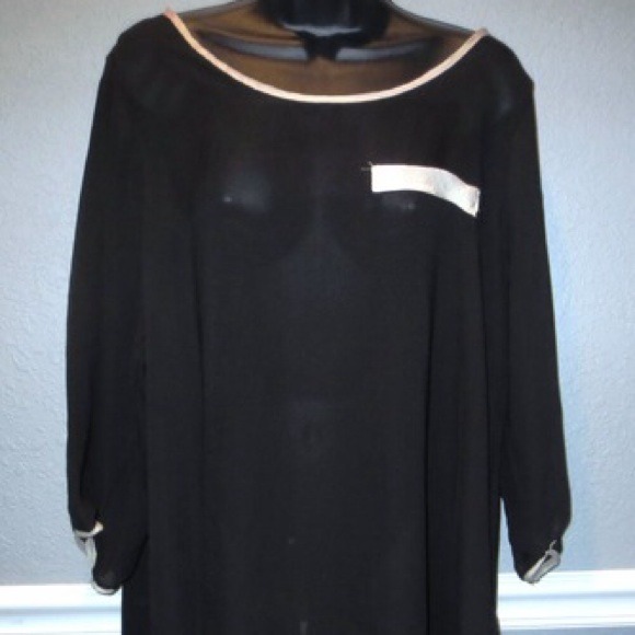 Plus size black/ taupe hi-low tunic