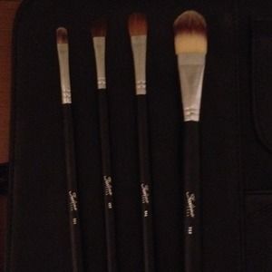 Sedona lace make up brushes and brush holder