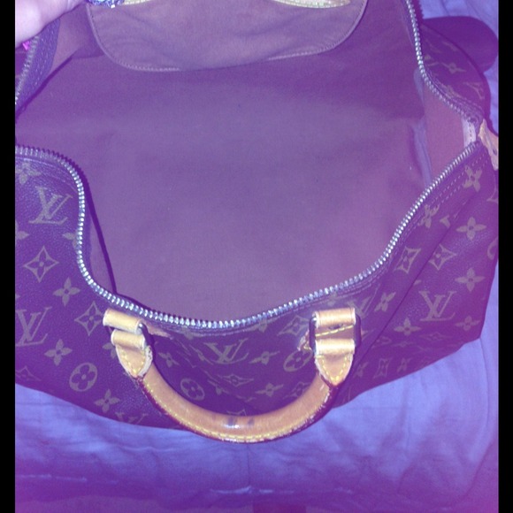 👜👜AUTHENTIC LOUIS VUITTON SPEEDY 40👜👜 - Picture 3 of 4