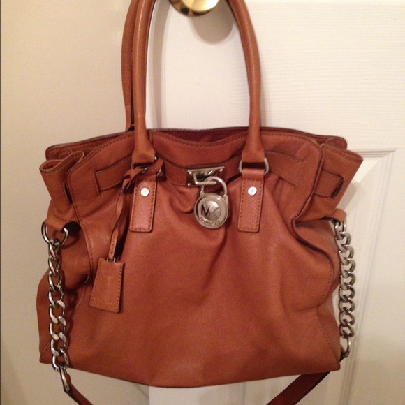 🎈Michael Kors Hamilton North South Tote 🎈