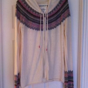 Sweater hoodie made by H&M gently worn