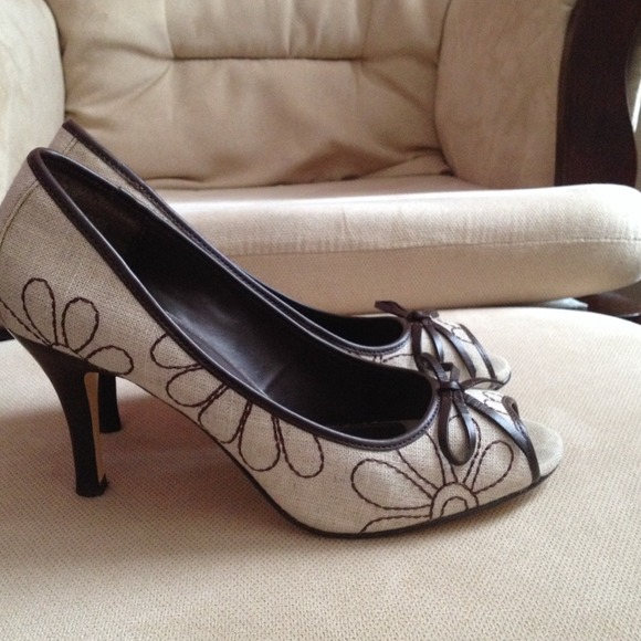 SOLD - Picture 2 of 3