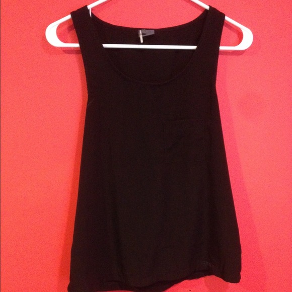 black tank top