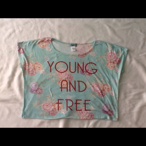 vintage floral top.