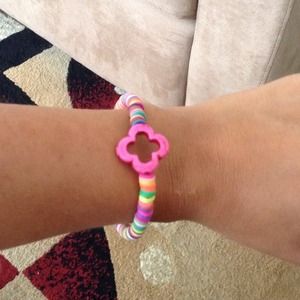 Pink clover bracelet
