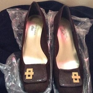 Anne Klein Bwn Suede/Skin Wedges