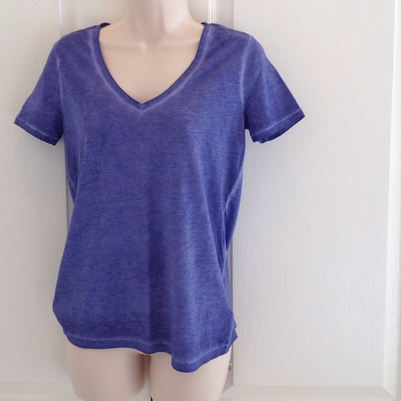 Urban Outfitters tee