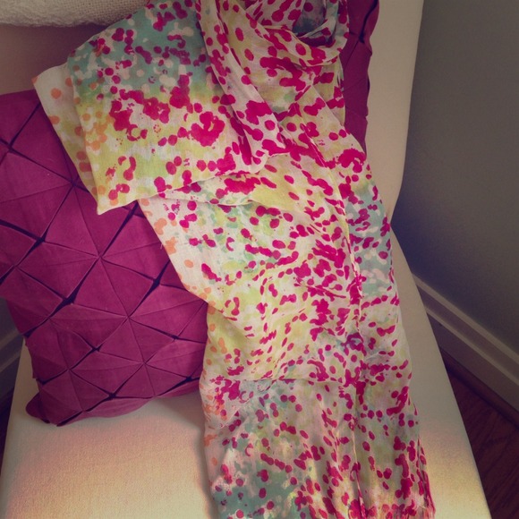 ***SOLD*** Multi-colored scarf