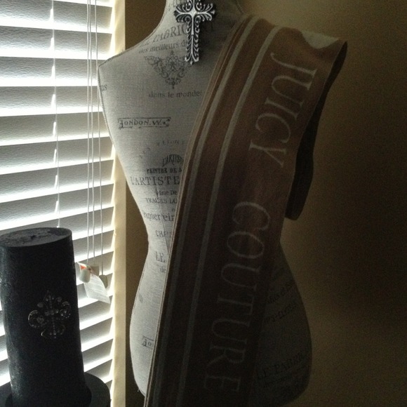 ****Bundle**** for @tinamia  Juicy Couture scarf