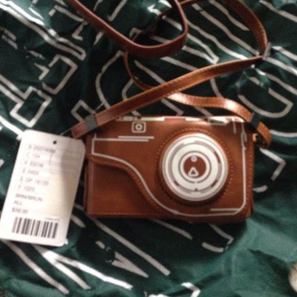 New🎉Urban Outfitters Camera Bag