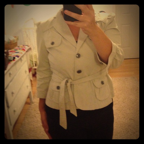 LOFT Beige Jacket 🎈🎈SALE🎈🎈