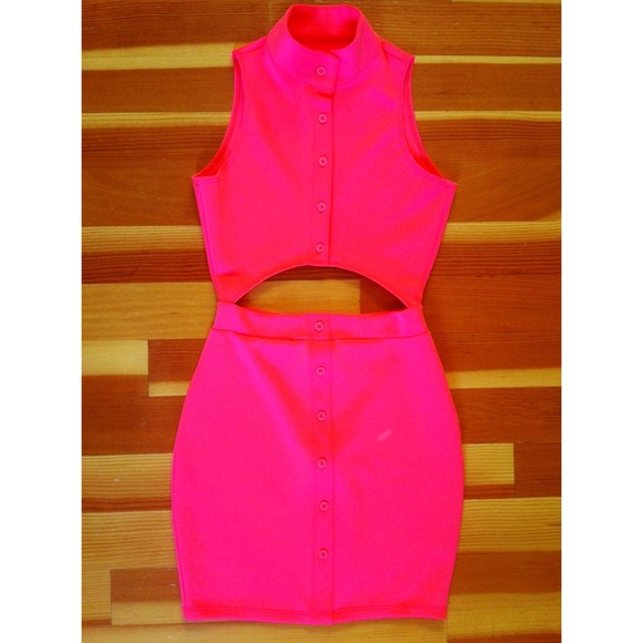 X S O L D X  BRIGHT PINK NASTY GAL DRESS