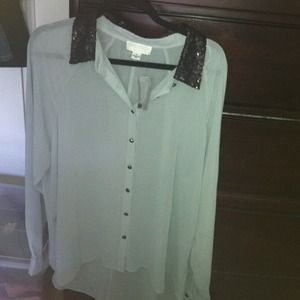 F21 sheer hi-low blouse with beaded collar NWT