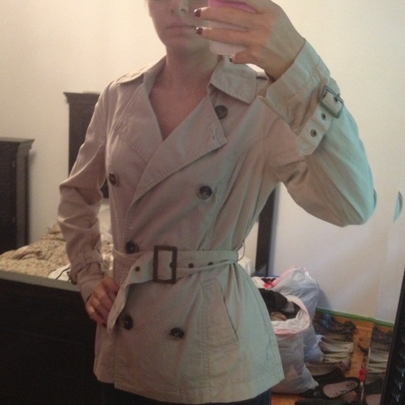 Light Jacket - Picture 2 of 2