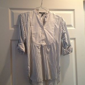 Cotton button up Ralph Lauren top.