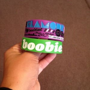Boobies bracelets !