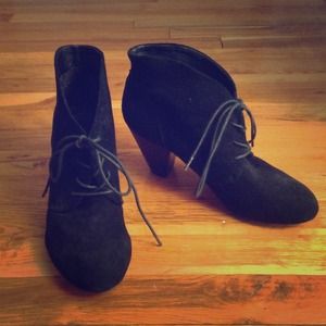 Bakers little black booties