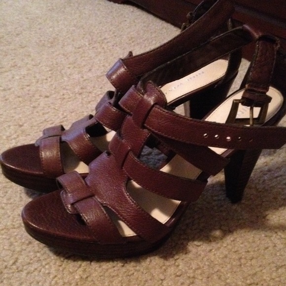 Mine west strappy heel