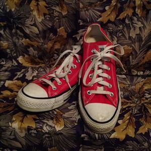 Red Converse