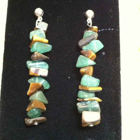 Falling For Fall Collection - Post Earrings - Picture 4 of 5