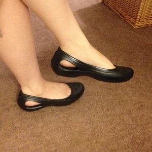 Brand new Crocs ballet flats size 10
