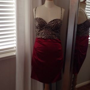 Spicy leopard print red spaghetti strap dress