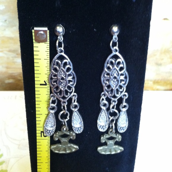 Ballerina Slipper Post Earrings - Picture 2 of 3