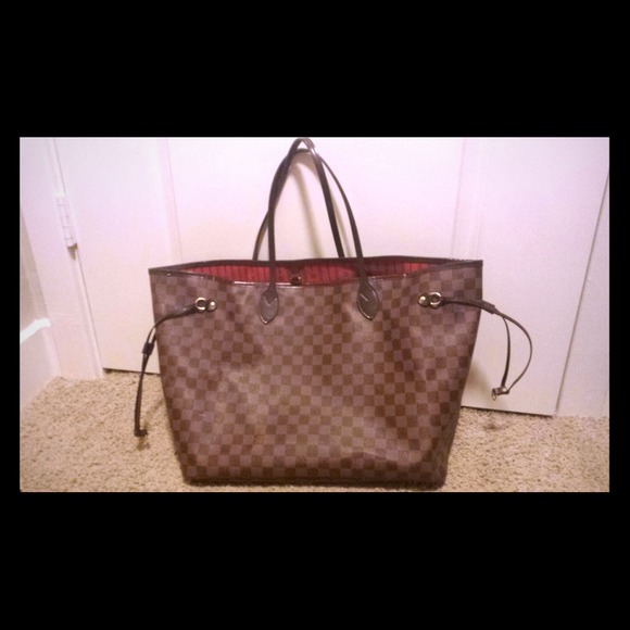 SOLD Louis Vuitton Neverfull GM