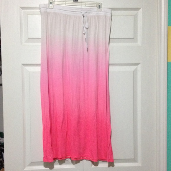 White/Pink Ombré Maxi Skirt!!