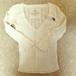 🚫Traded🚫sweater, heels, GH tank, owl necklace