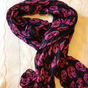 Pink skull scarf