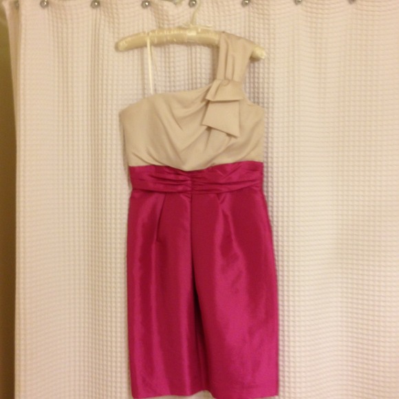 Two-tone satin one shoulder party dress.
