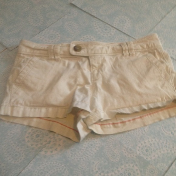 Now**** REDUCED***American Eagle khaki shorts - Picture 3 of 4