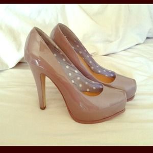 🚫ON HOLD🚫Steve Madden heels