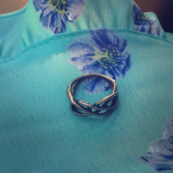 🚫SOLD🚫Brandy Melville Infinity Ring