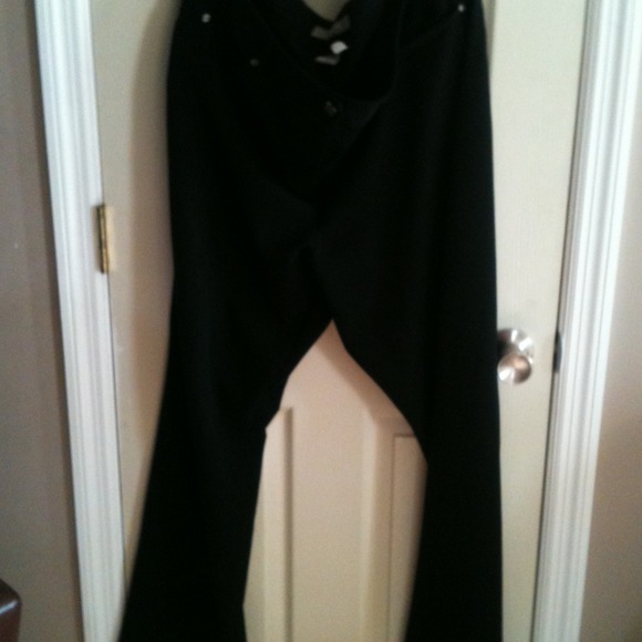 Black stretch pants
