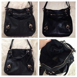 Bundle** Black/Gold Shoulder Bag