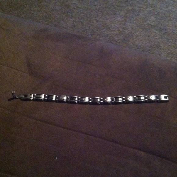 💙REDUCED PRICE💙Men's stainless steel bracelet