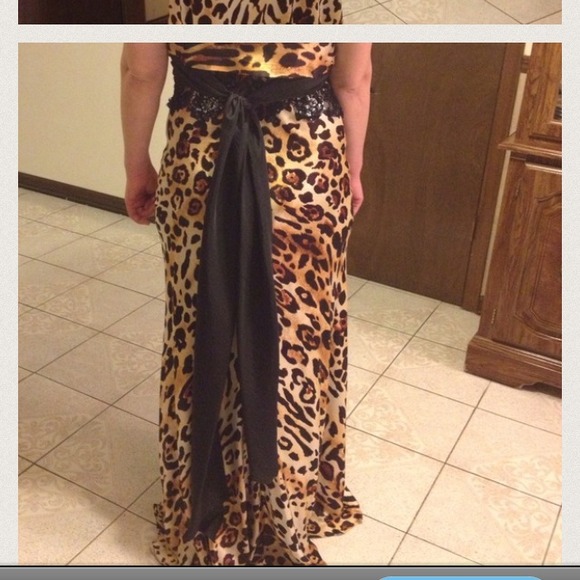 Reduced occasion dress - Picture 3 of 3