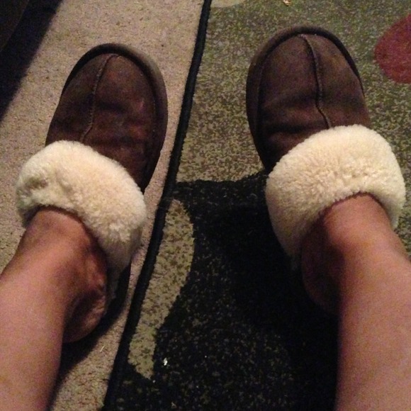REDUCED ✂✂✂ WOMEN'S UGG SLIPPERS