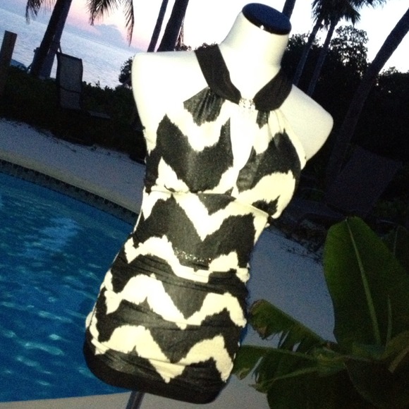 NWT. Very cute Top