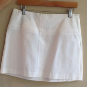 Express White Mini Skirt & fuchsia Express Shirt