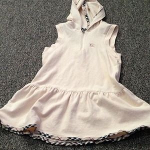 Burberry girls size 5 dress